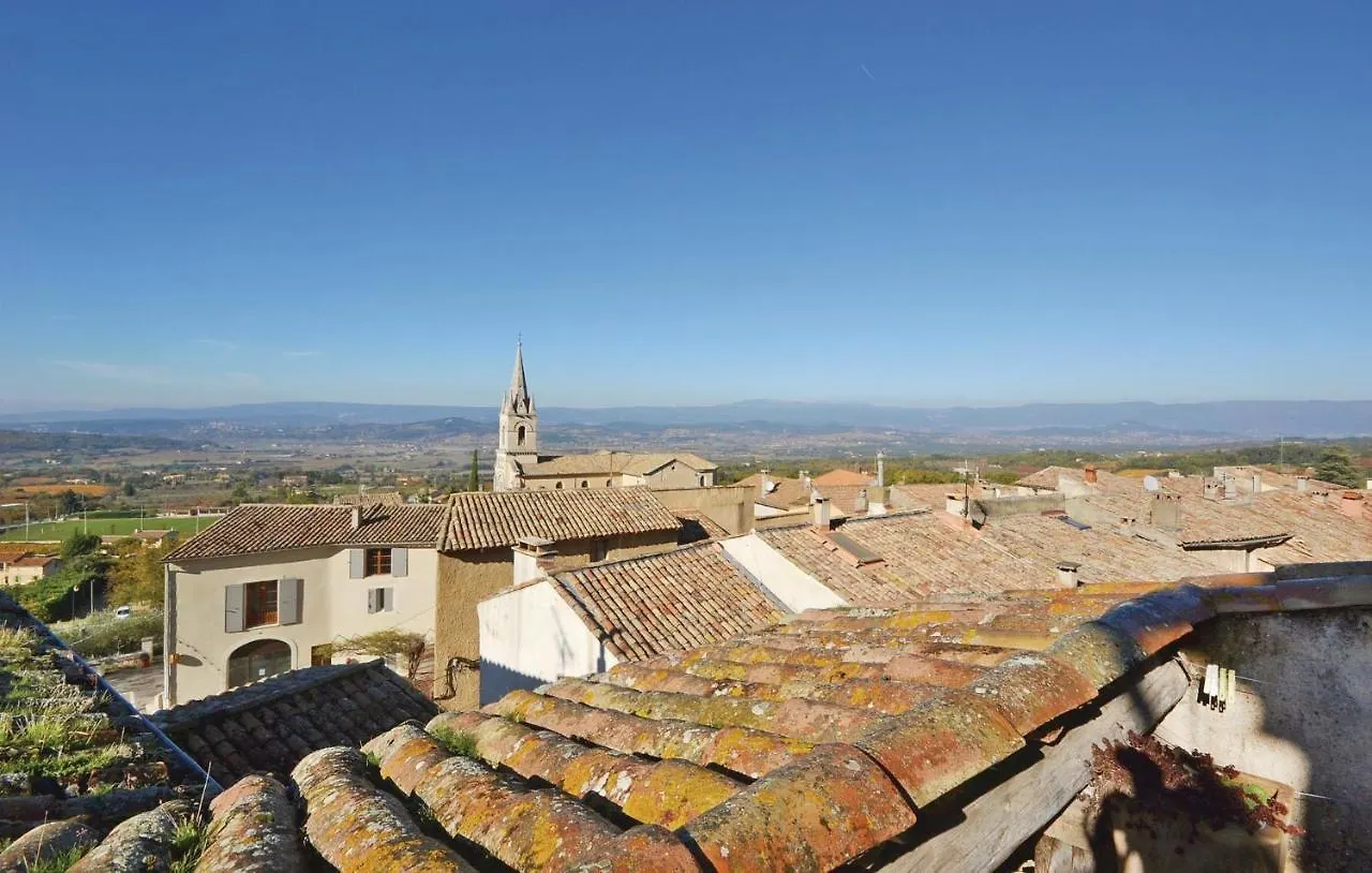 Cozy Apartment In Bonnieux With Kitchen